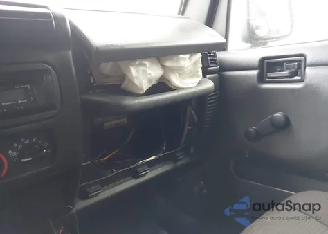 2004 Jeep Wrangler Sport z USA, uszkodzony, nr VIN 1J4FA49S34P706826